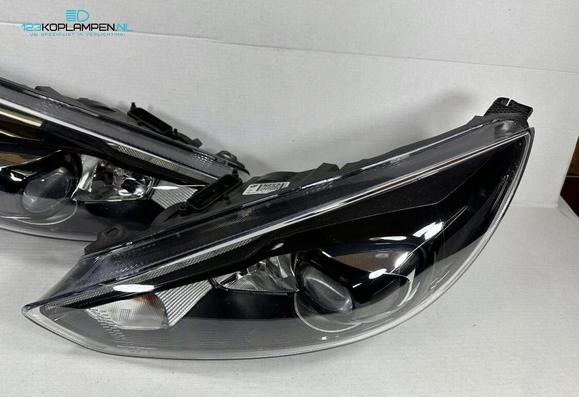 Ford Focus MK3 Facelift ST Led koplamp koplampen links recht, Auto-onderdelen, Verlichting, Ophalen, Gebruikt, -, -