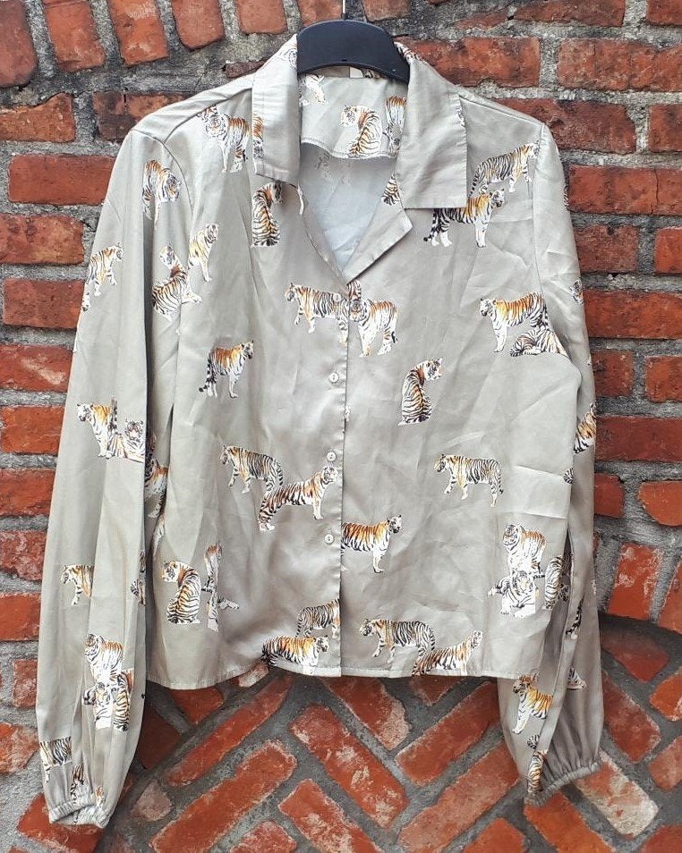 Shein - blouse LM - maat L - khaki - tijgerprint, Kleding | Dames, Verzenden, Maat 42/44 (L), Zo goed als nieuw, Groen