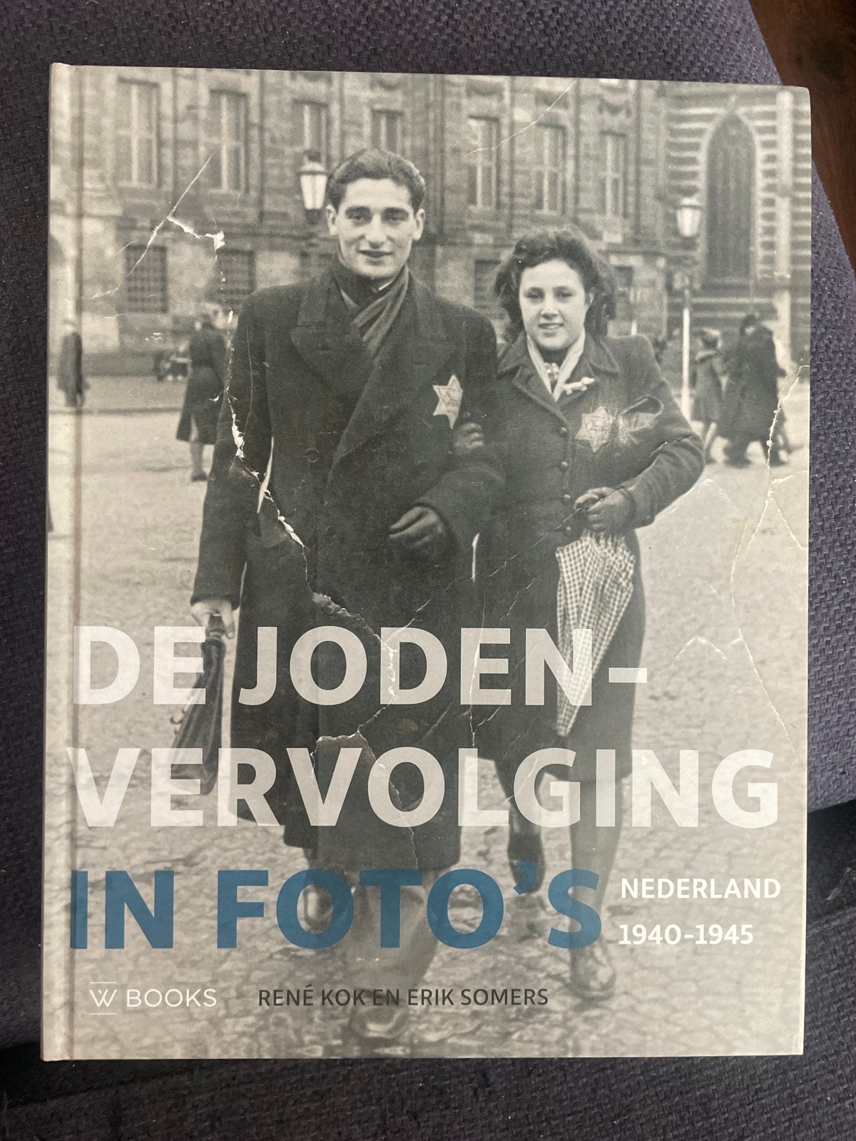 René Kok - De Jodenvervolging in Foto's Nederland 1940-1945, Ophalen of Verzenden, Zo goed als nieuw, Europa