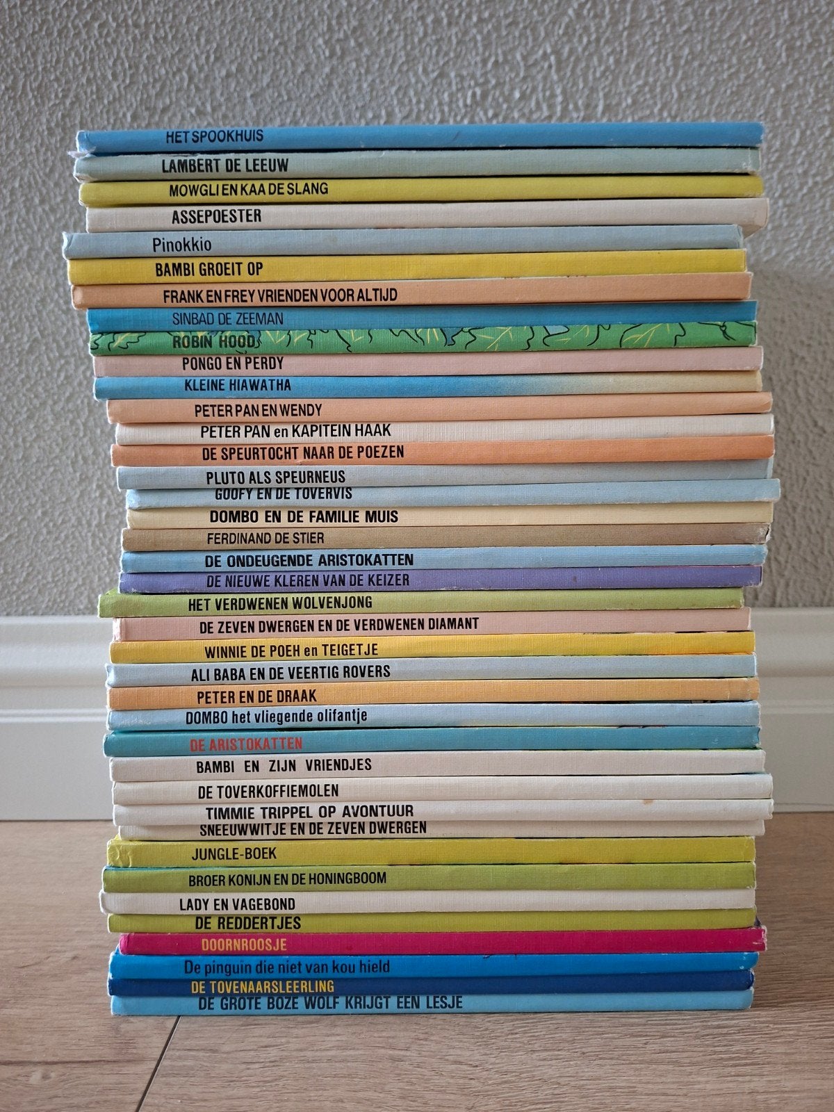 Grote collectie Disney sprookjesboeken 39 titels), Ophalen, Gelezen, Sprookjes