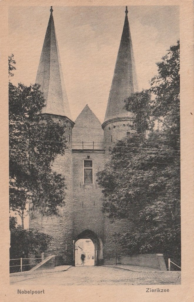 ZIERIKZEE Nobelpoort, Verzamelen, Verzenden, 1920 tot 1940, Gelopen, Zeeland