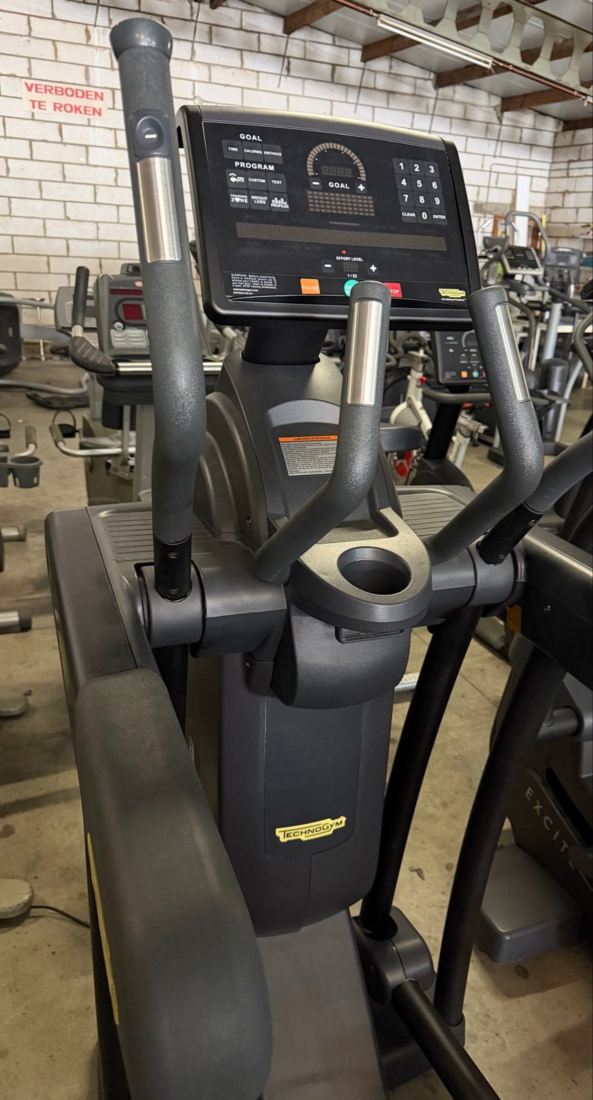 Technogym Excite 700 I Vario FULL BLACK Cross / Stepper, Sport en Fitness, Ophalen of Verzenden, Zo goed als nieuw, Armen, Overige typen