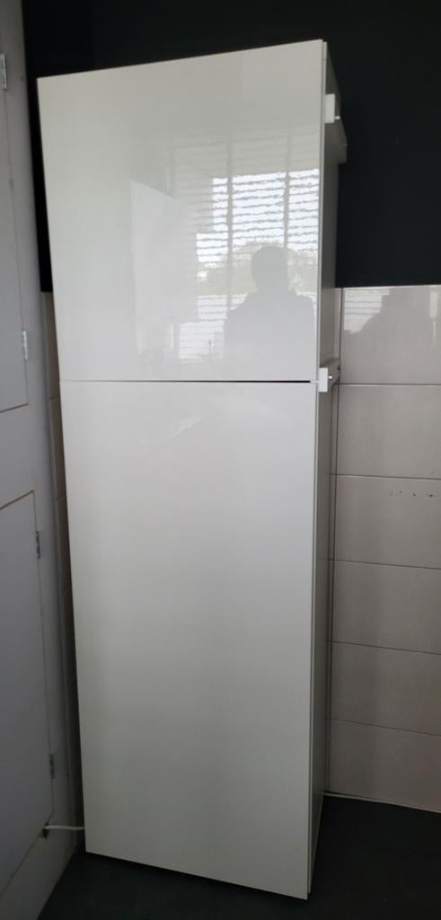 Ikea besta kastdeuren hoogglans wit 2 delig. 60 - 192, Ophalen, Zonder vriesvak, 200 liter of meer, 160 cm of meer
