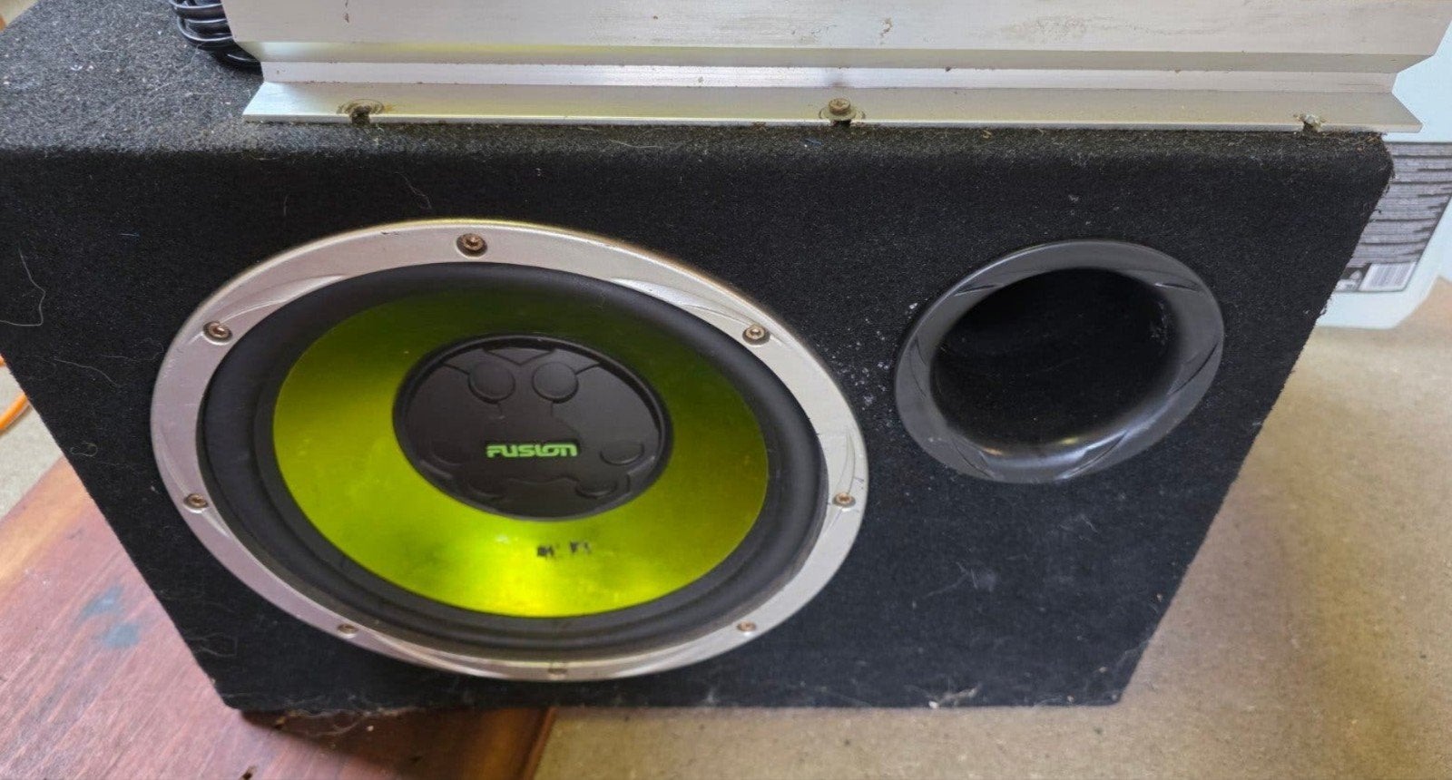 Vibe 431 Versterker met Fusion Subwoofer - 1200 Watt, Overige merken, Ophalen of Verzenden, 120 watt of meer, Gebruikt