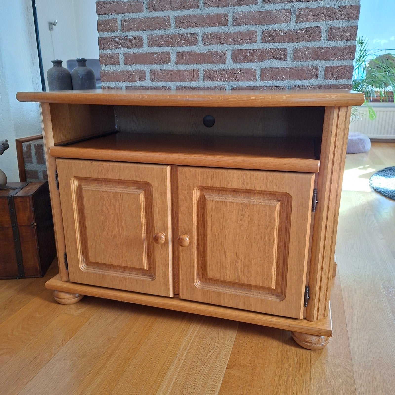 tv kastje / bijzet kastje, Huis en Inrichting, Ophalen, Gebruikt, Eikenhout, 50 tot 100 cm