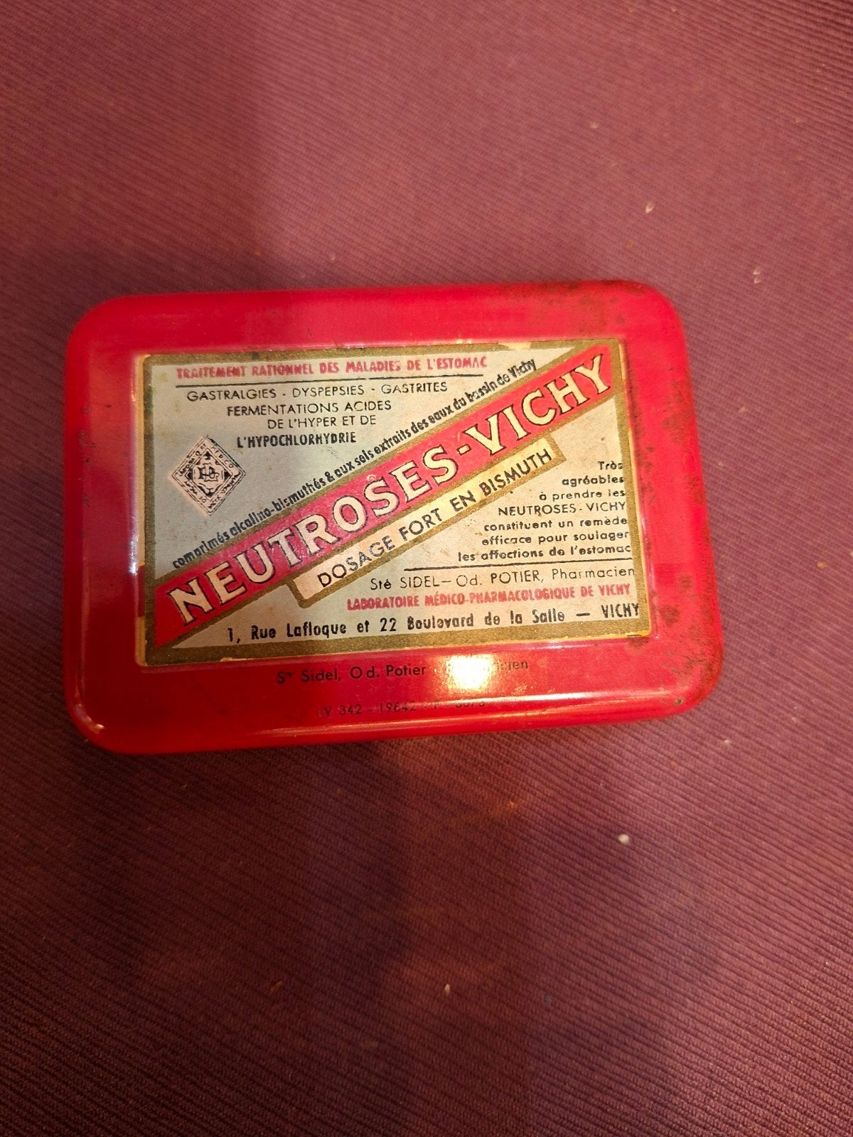 Vintage blikje Neutroses Vichy Mevec Den Haag jaren '50, Verzamelen, Blikken, Gebruikt, Overige, Ophalen of Verzenden