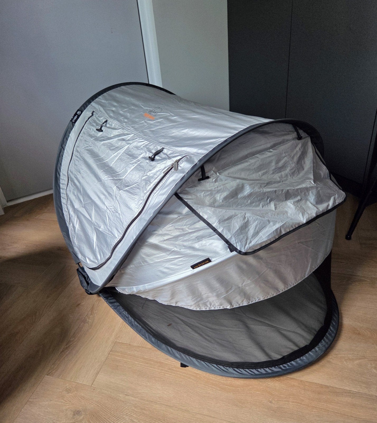Deryan baby / peuter slaaptentje Zilver, Kinderen en Baby's, Babywiegjes en Ledikanten, Ophalen of Verzenden, Gebruikt, Reisbedje