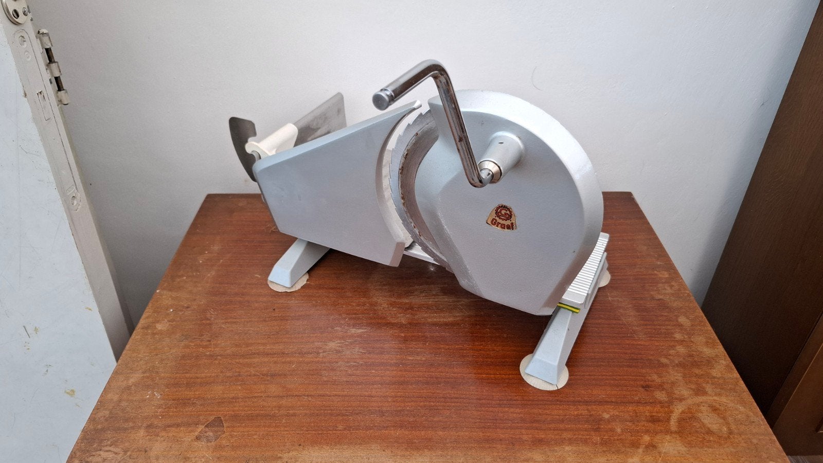 snijmachine naaimachine en klok, Ophalen