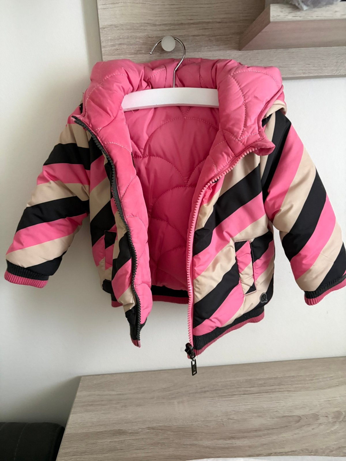 Quapi meisjes winterjas met capuchon, Ophalen of Verzenden, Zo goed als nieuw, Meisje, Jasje