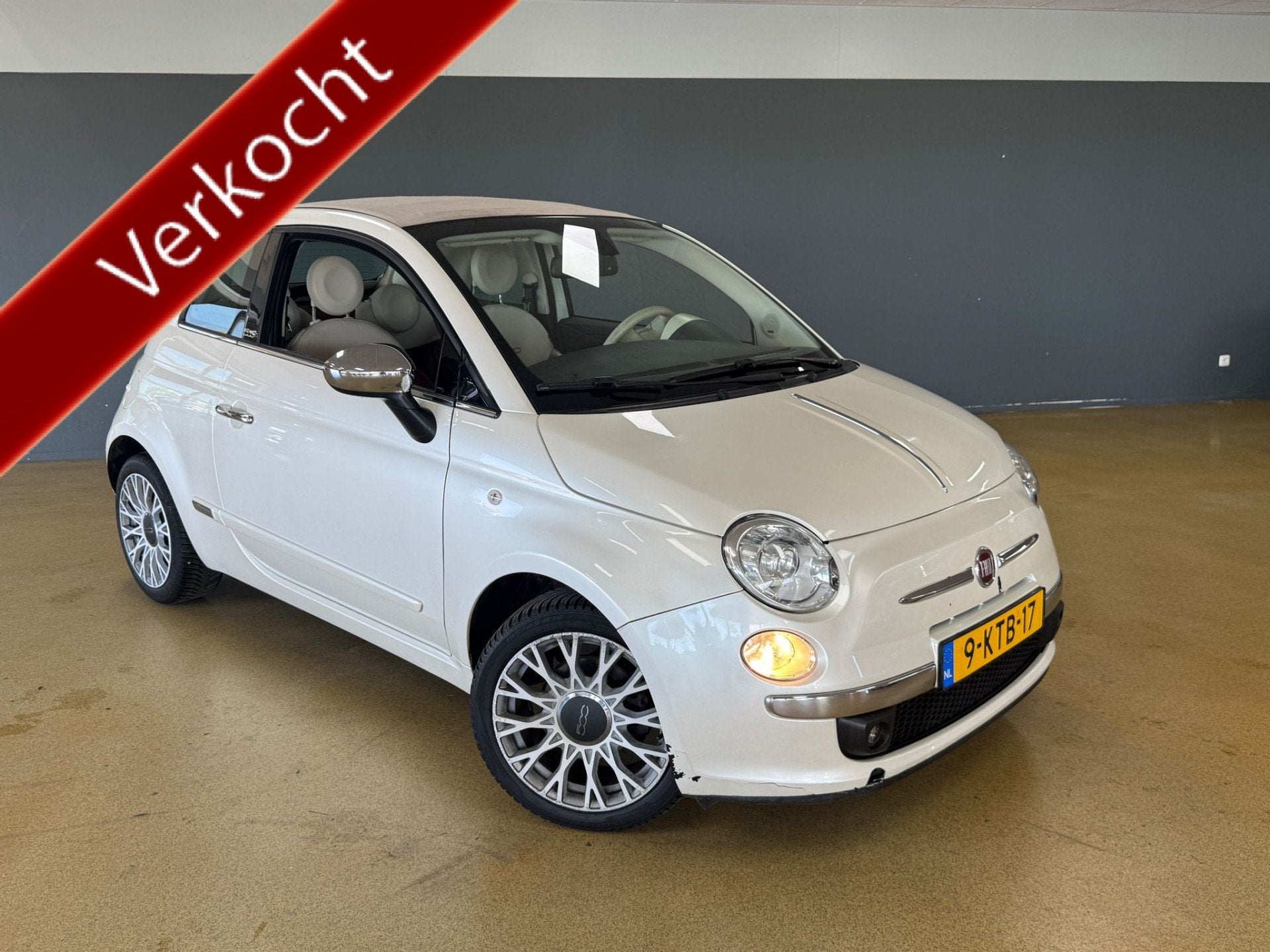 Fiat 500C 0.9 TwinAir Lounge | Cabrio | Airco | Automaat., Auto's, Fiat, Euro 5, Gebruikt, 31 €/maand, Cabriolet