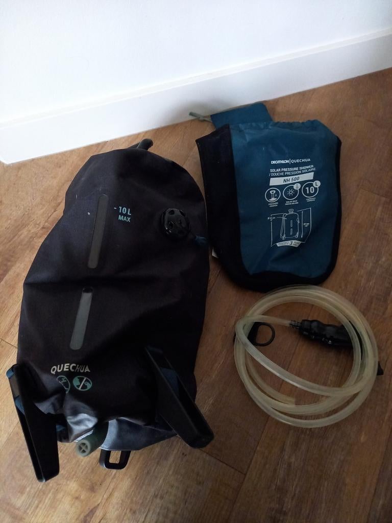 Decathlon / Quechua Solar Pressure Shower, Ophalen, Zo goed als nieuw