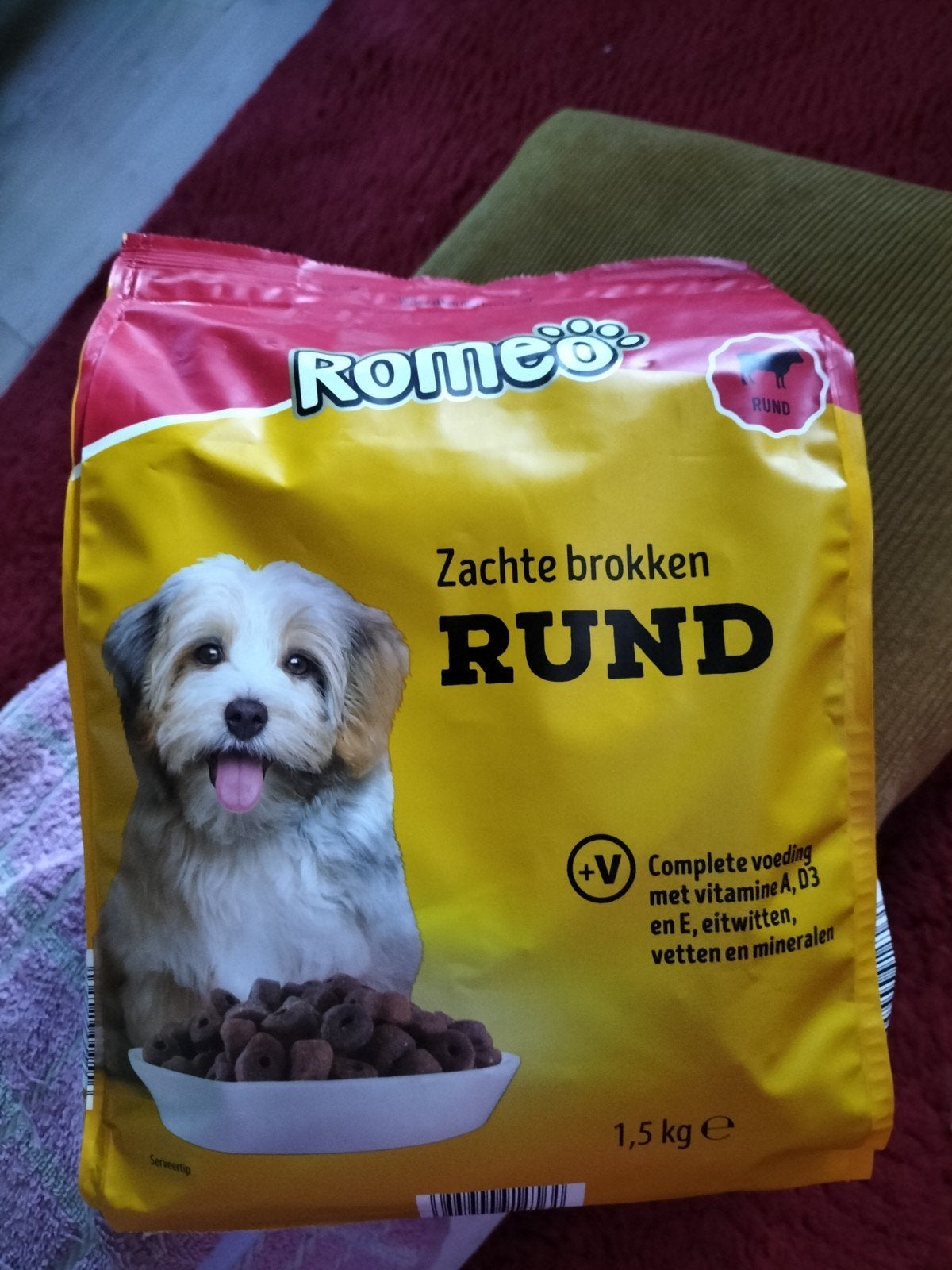 Zachte honden brokjes, Ophalen, Hond
