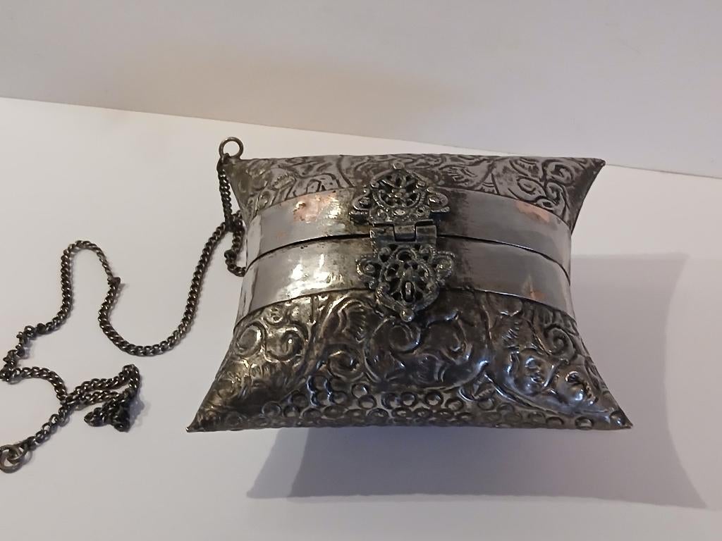 Vintage/Antieke "Pillow Purse". Silver Plated ?, Antiek en Kunst, Ophalen of Verzenden