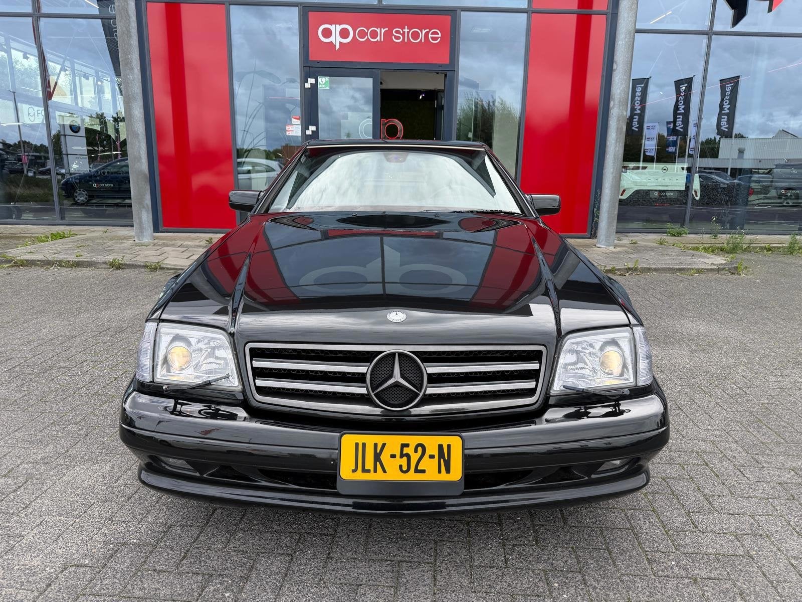 Mercedes-Benz SL-klasse Cabrio 320 | Hardtop | Stoelverwarmi, Auto's, Achterwielaandrijving, Gebruikt, Cabriolet, Zwart