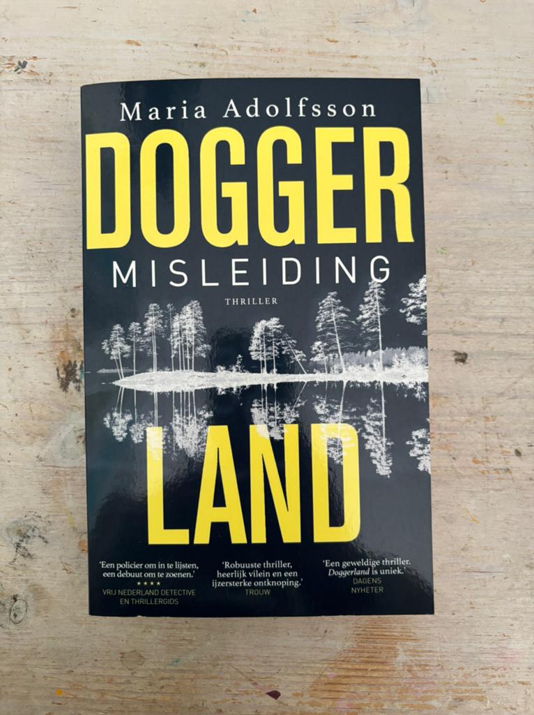 Doggerland, Misleiding - Maria Adolfsson, Ophalen of Verzenden, Zo goed als nieuw, Maria Adolfsson