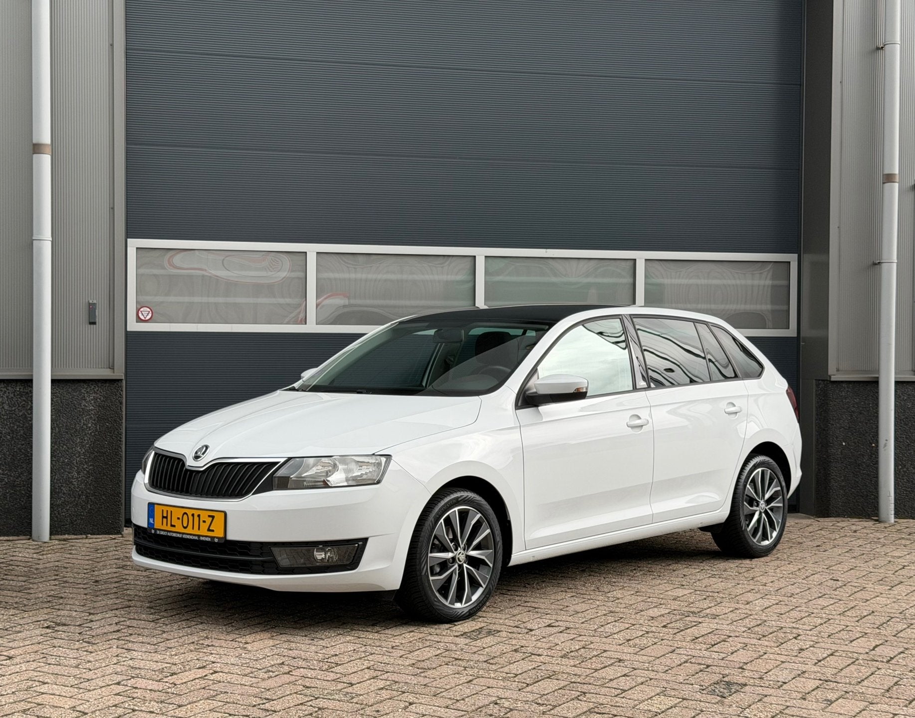 Skoda Rapid Spaceback 1.2 TSI Greentech Edition bj.2016 Pano, Auto's, Stof, Euro 6, Origineel Nederlands, Bedrijf