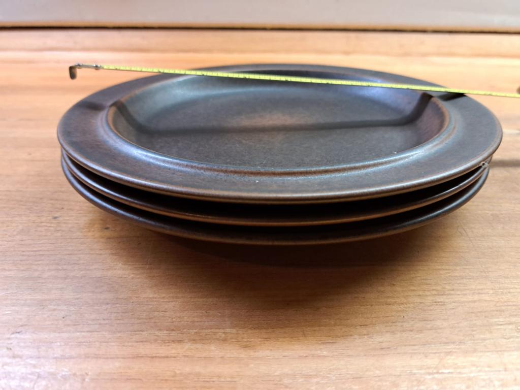 Arabia Ruska servies - borden en schalen, Huis en Inrichting, Keuken | Servies, Ophalen, Keramiek, Zo goed als nieuw, Overige stijlen
