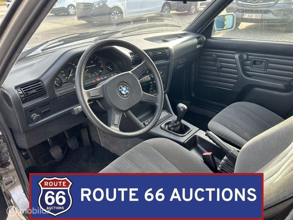 BMW 318i Touring | 1993 | Route 66 Auctions, Auto's, Overige carrosserieën, Zwart, Bedrijf, Handgeschakeld