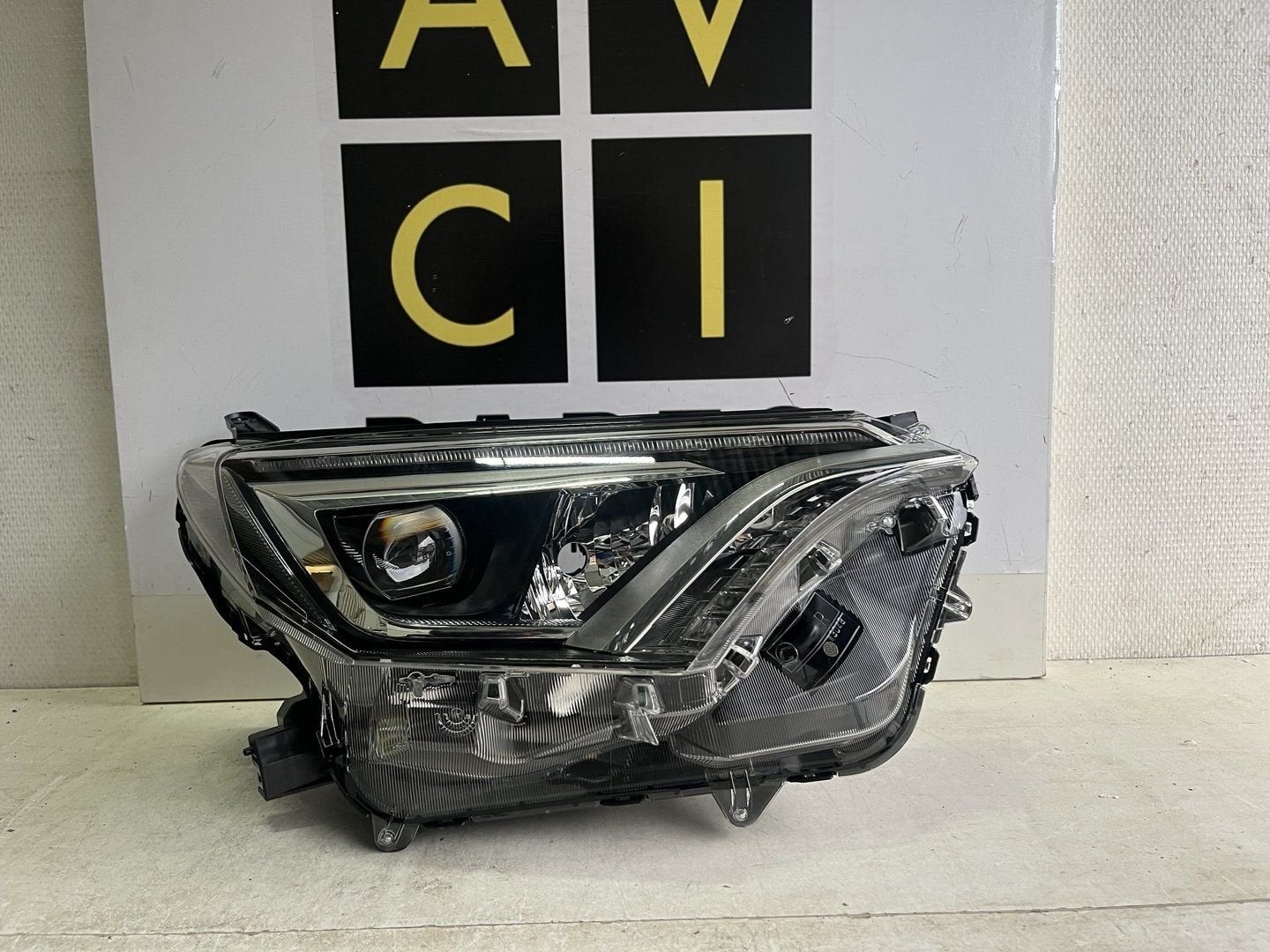 Koplamp Toyota RAV4 Full led  facelift 2015- rechts, Auto-onderdelen, Gebruikt, -, -, Ophalen of Verzenden
