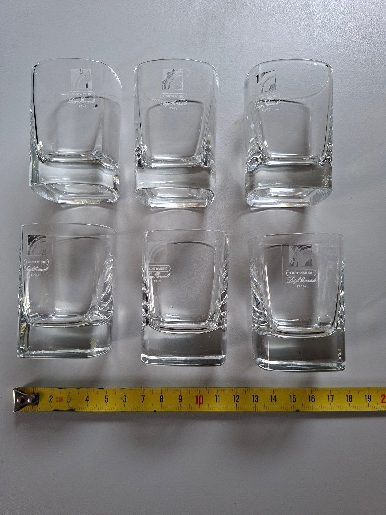 6 borrelglaasjes - Luigi Bormioli - Italiaans Design, Ophalen of Verzenden, Zo goed als nieuw, Borrel- of Shotglas