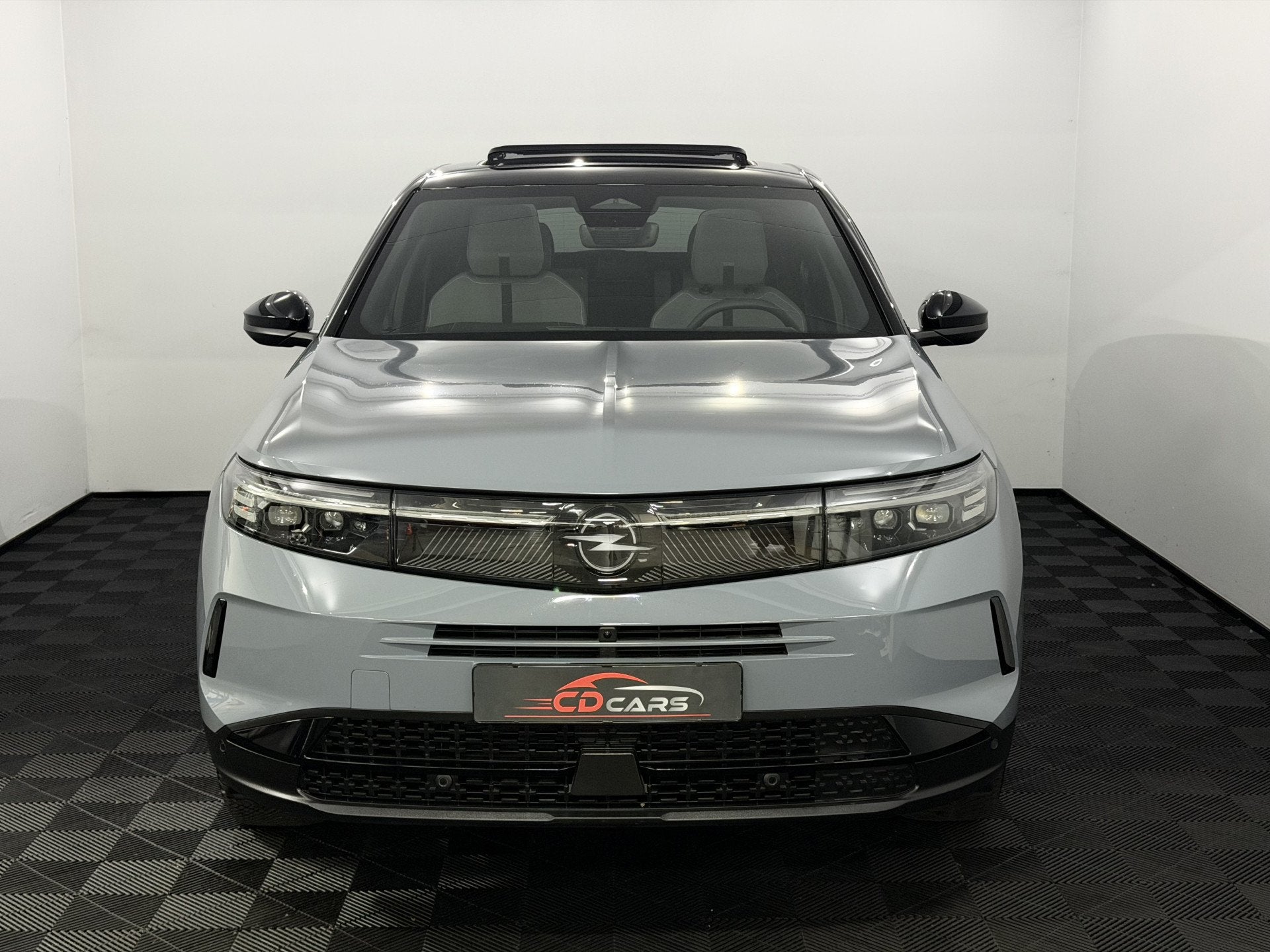 Opel Grandland 1.2 Turbo Hybrid 145pk eDCT6 GS Panoramadak,, Auto's, Gebruikt, 1199 cc, Verwarmde buitenspiegels, Leder en Stof