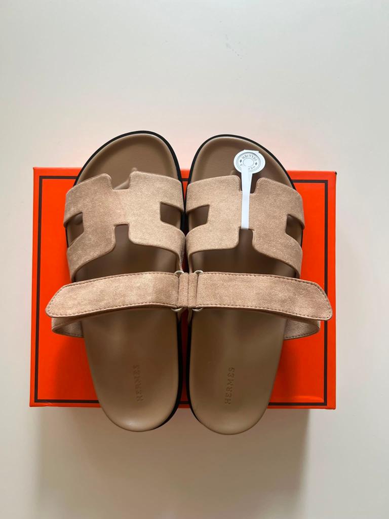 Hermes Chypre Sandalen, Nieuw !, Kleding | Dames, Schoenen, Beige, Nieuw, Sandalen of Muiltjes, Ophalen of Verzenden