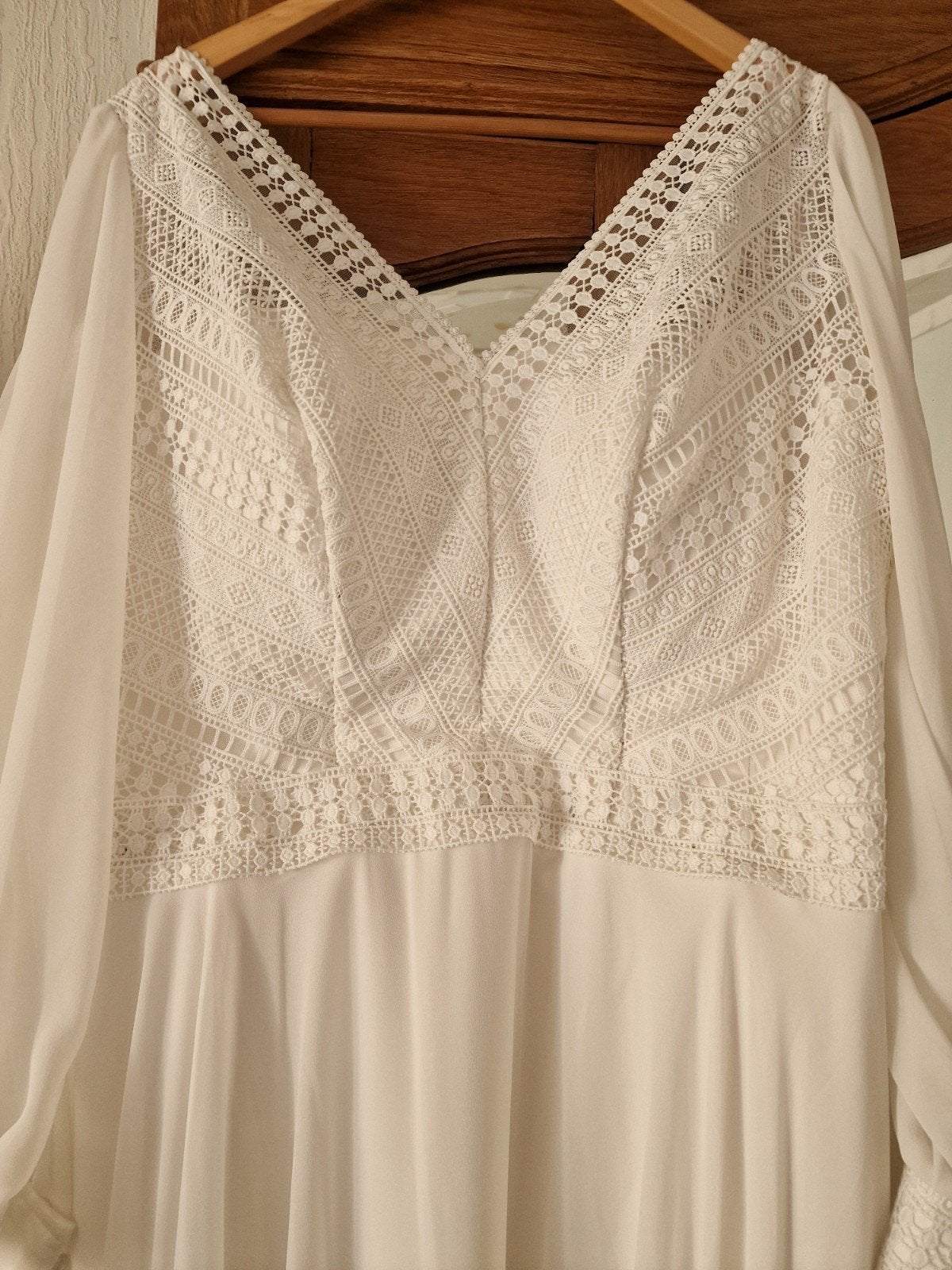Trouwjurk maat 48/50, Kleding | Dames, Trouwkleding en Trouwaccessoires, Ophalen of Verzenden, Zo goed als nieuw, Beige, Trouwjurk