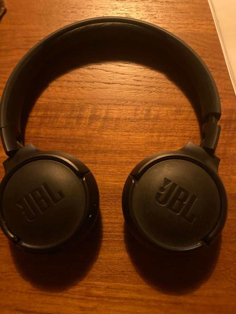 JBL Tune  Draadloze On-Ear Koptelefoon Zwart, Ophalen of Verzenden, Gebruikt, Overige merken, Draadloos