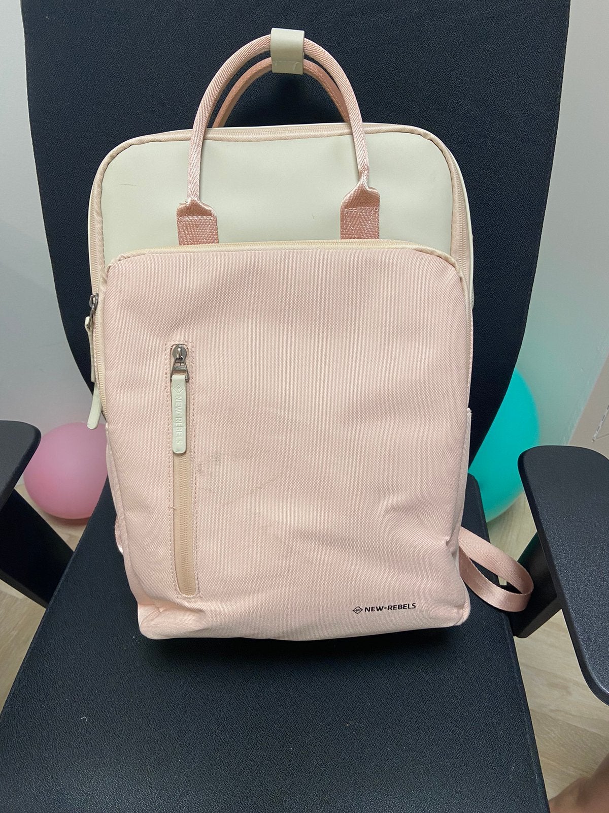 New rebels rugtas/laptoptas, Computers en Software, Laptoptassen, Ophalen of Verzenden, Gebruikt, Aktetas