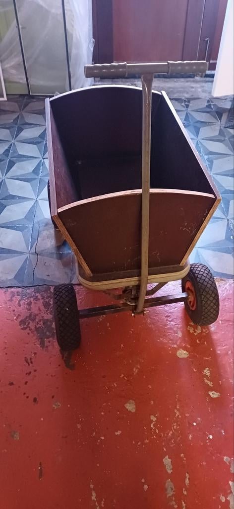 Bolderkar met deksel, Ophalen, Gebruikt