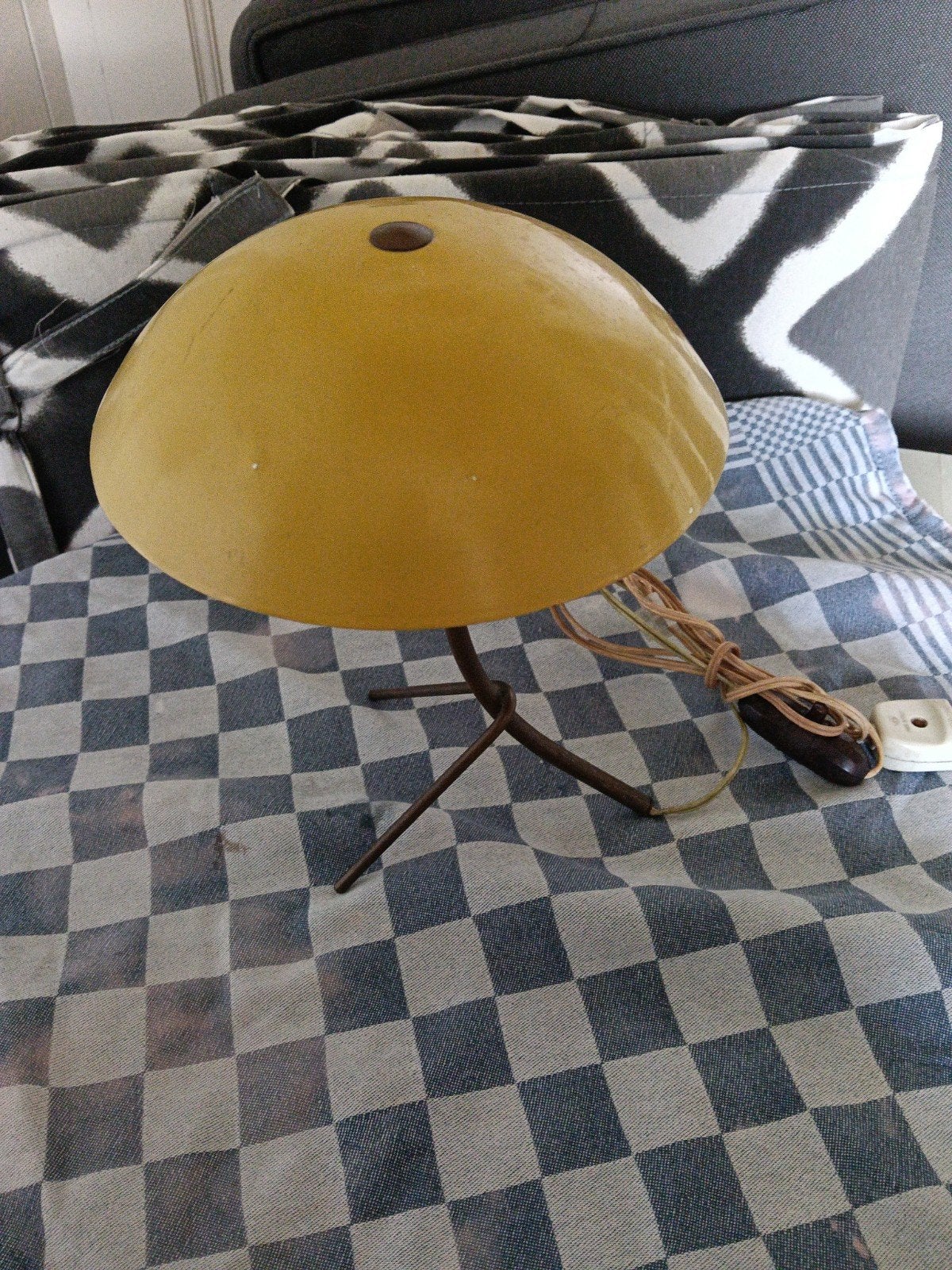 Lampje geel, Ophalen, Metaal, Minder dan 50 cm