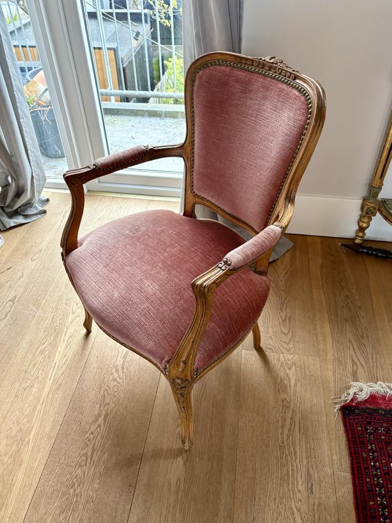 Franse Fauteuil Louis XV Oudroze - Gekocht in Wassenaar, Ophalen