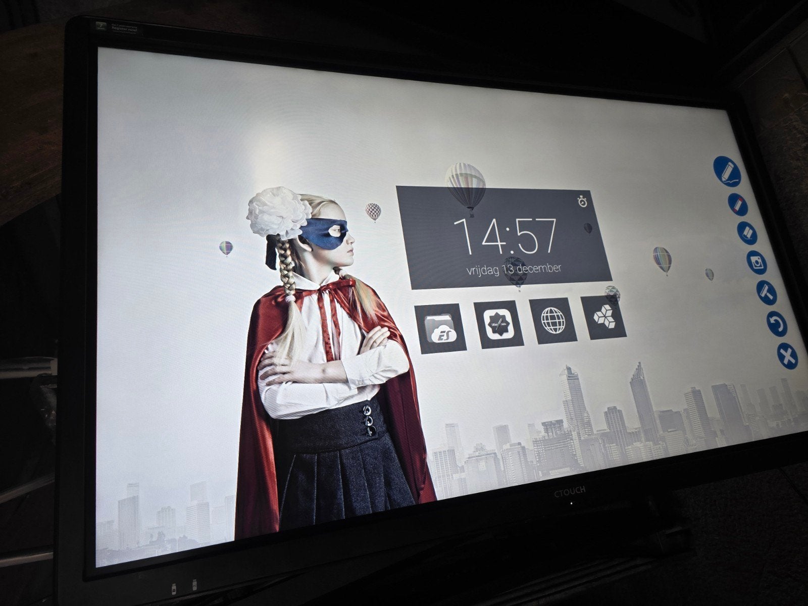 CTOUCH CLAP 65FHDA5 Interactief Flat Panel Display, Ophalen, Gebruikt