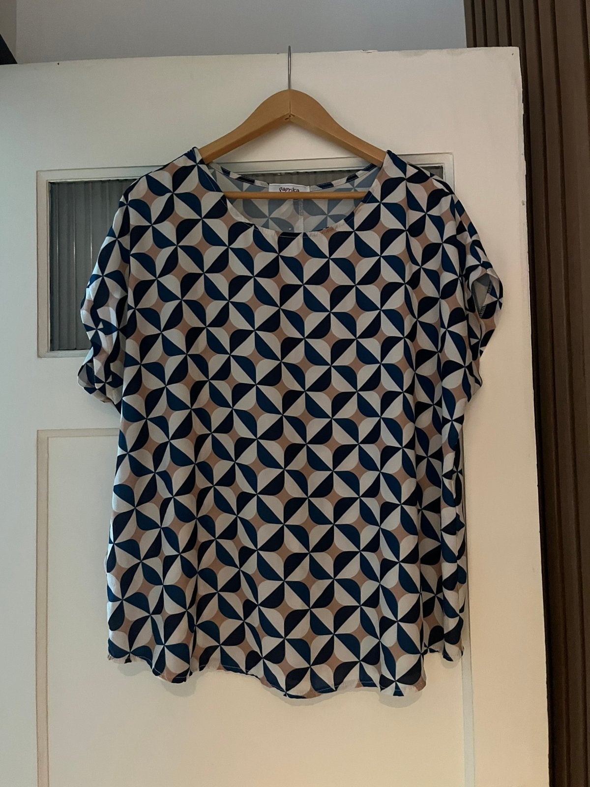 Paprika blouse m, Ophalen of Verzenden, Zo goed als nieuw, Maat 46/48 (XL) of groter, Korte mouw