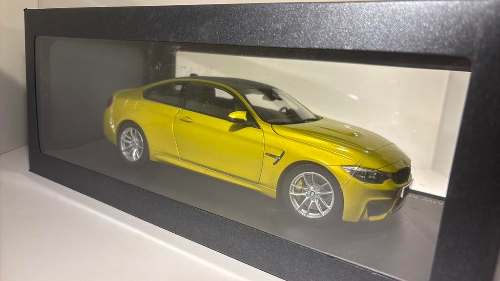 Bmw m4 coupe yellow paragon 1.18, Overige merken, Ophalen of Verzenden, A, A