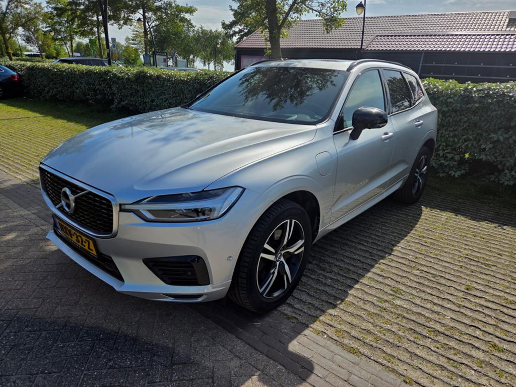 Volvo XC60 T8 Twin Engine R-Design 390pk Geartronic AWD, Auto's, Volvo, Automaat, Verblindingsvrij grootlicht, Zwart, 1969 cc