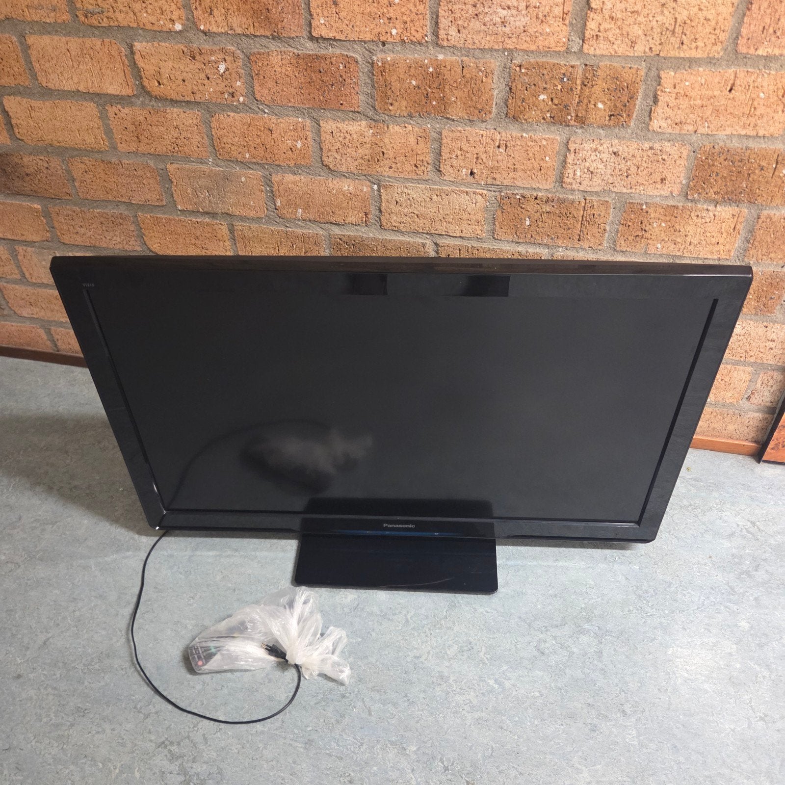 Panasonic TX-L42U3E LCD TV - 42 inch Full HD, Ophalen, Gebruikt, Panasonic, 50 Hz