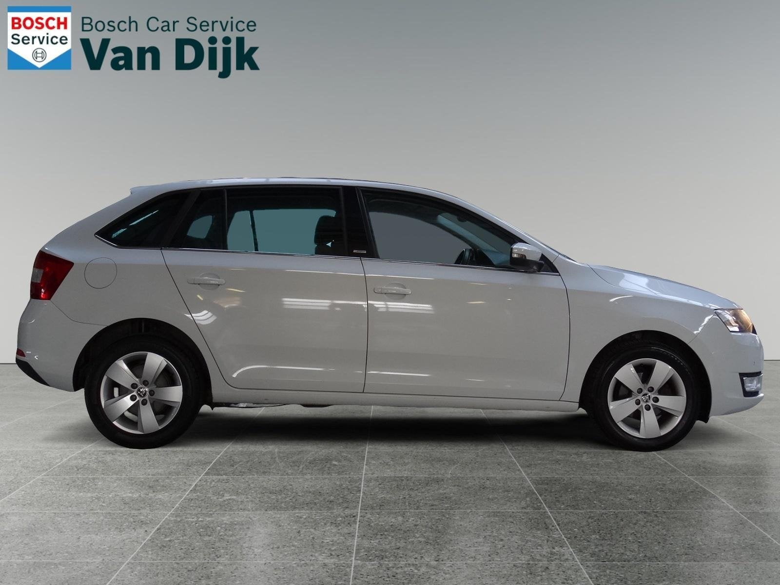 Skoda Rapid 1.2 TSI Panorama / Cruise / Camera / PDC, Auto's, Gebruikt, Euro 6, Origineel Nederlands, Bedrijf
