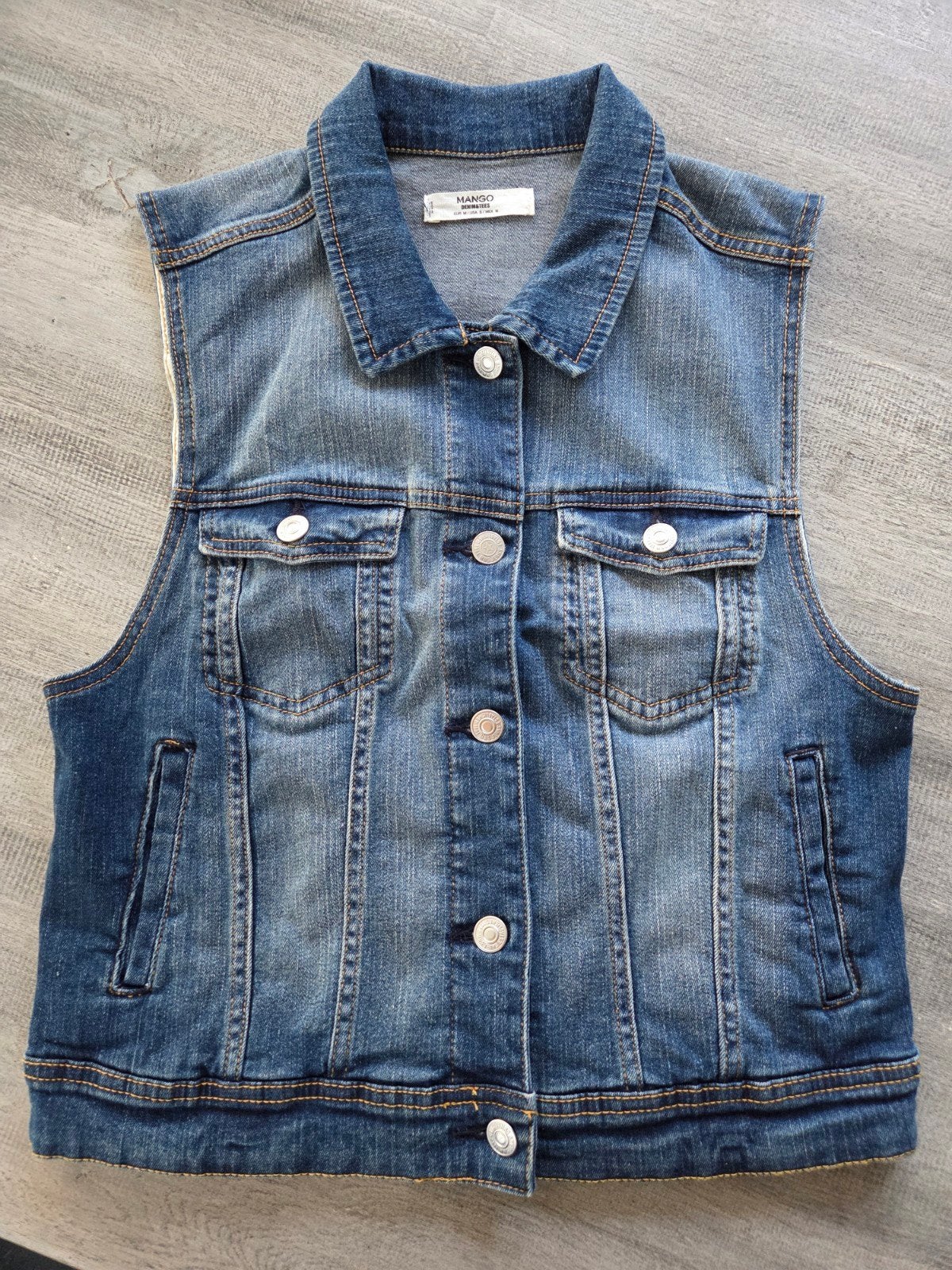 Mango denim gilet mt. M, Maat 38/40 (M), Mango, Blauw, Ophalen of Verzenden