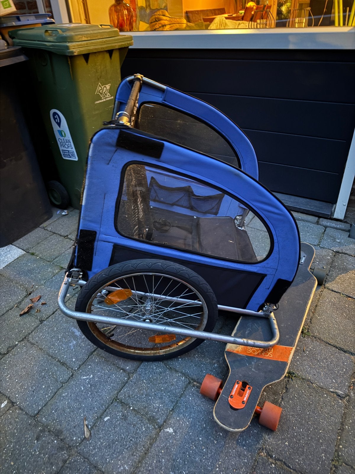 Gebruikte Fietskar voor 2 Kinderen met Hoes, Ophalen, Gebruikt, Kinderkar, 40 tot 60 kg
