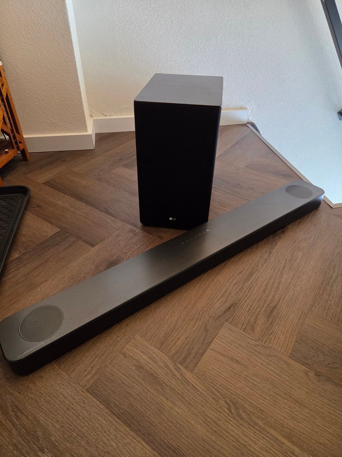 LG SL8YG Soundbar met draadloze subwoofer (Dolby Atmos), Ophalen, Bluetooth, Zo goed als nieuw