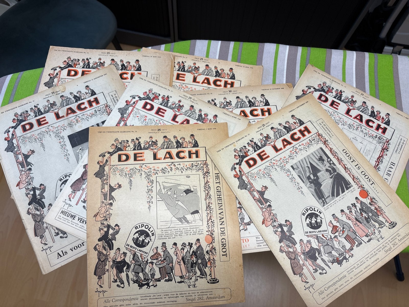 8x De Lach tijdschriften uit 1949 en 1950, Ophalen of Verzenden, Gelezen, Overige typen