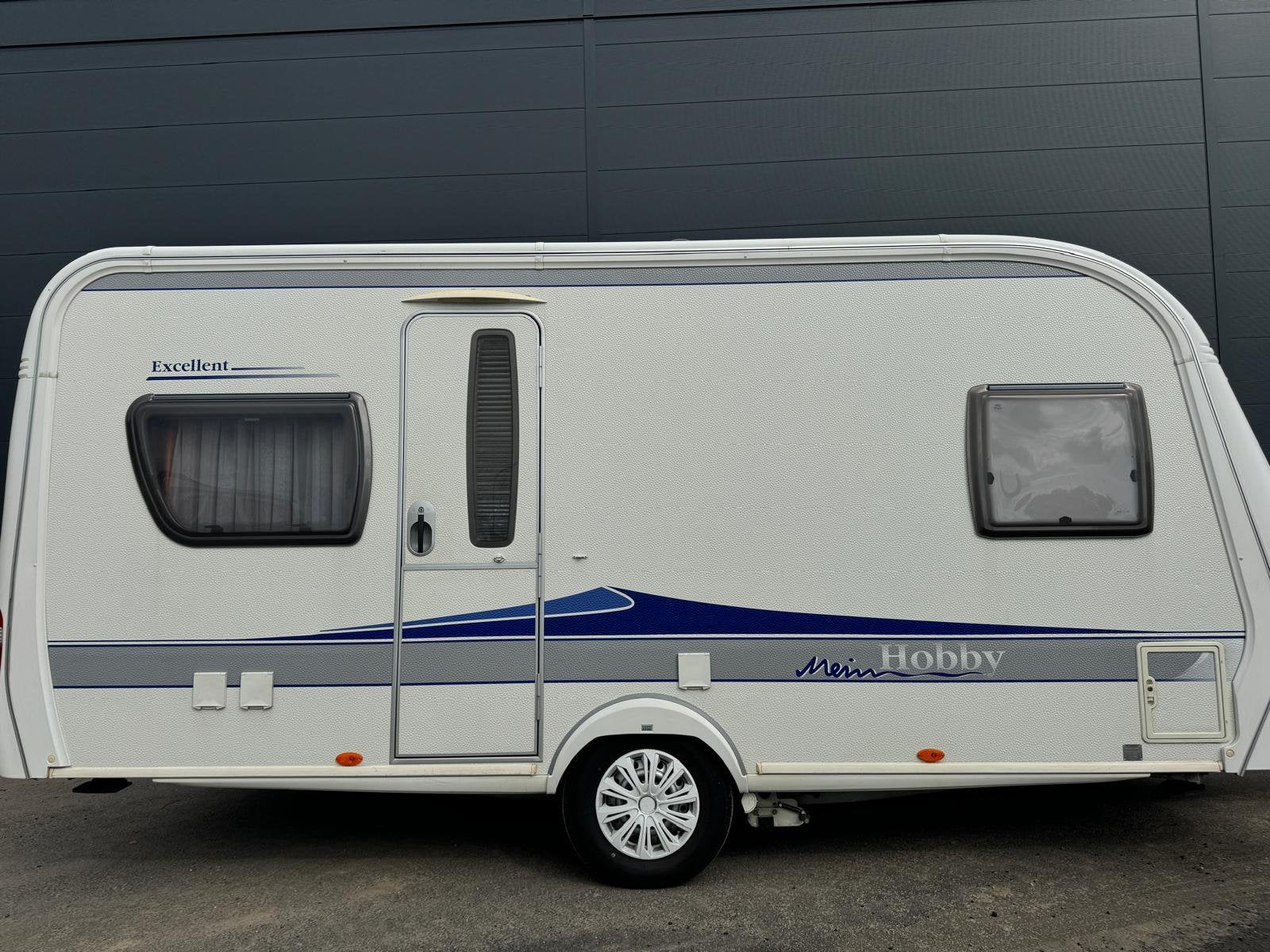 Hobby 460 ufe Excellent plus mover, Rondzit, Hobby, Frans bed, Kachel