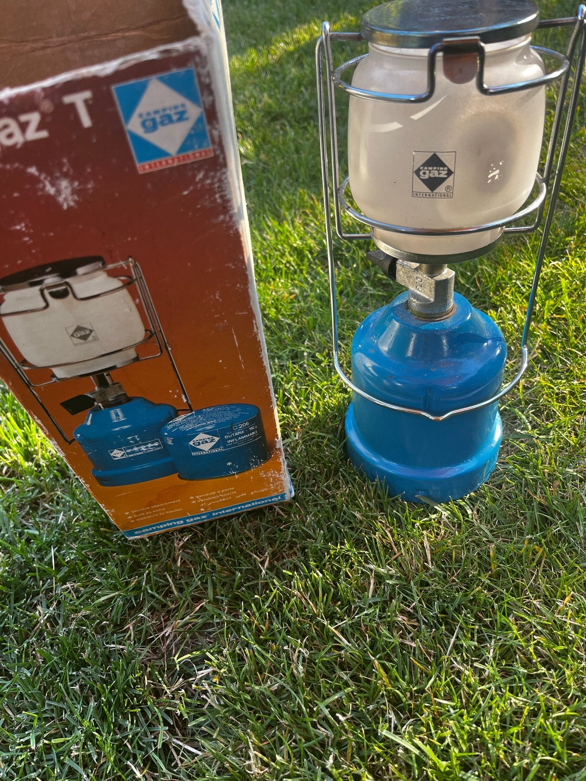 Campingaz 206 gaslamp met extra kousjes en gasbus, Ophalen, Gebruikt