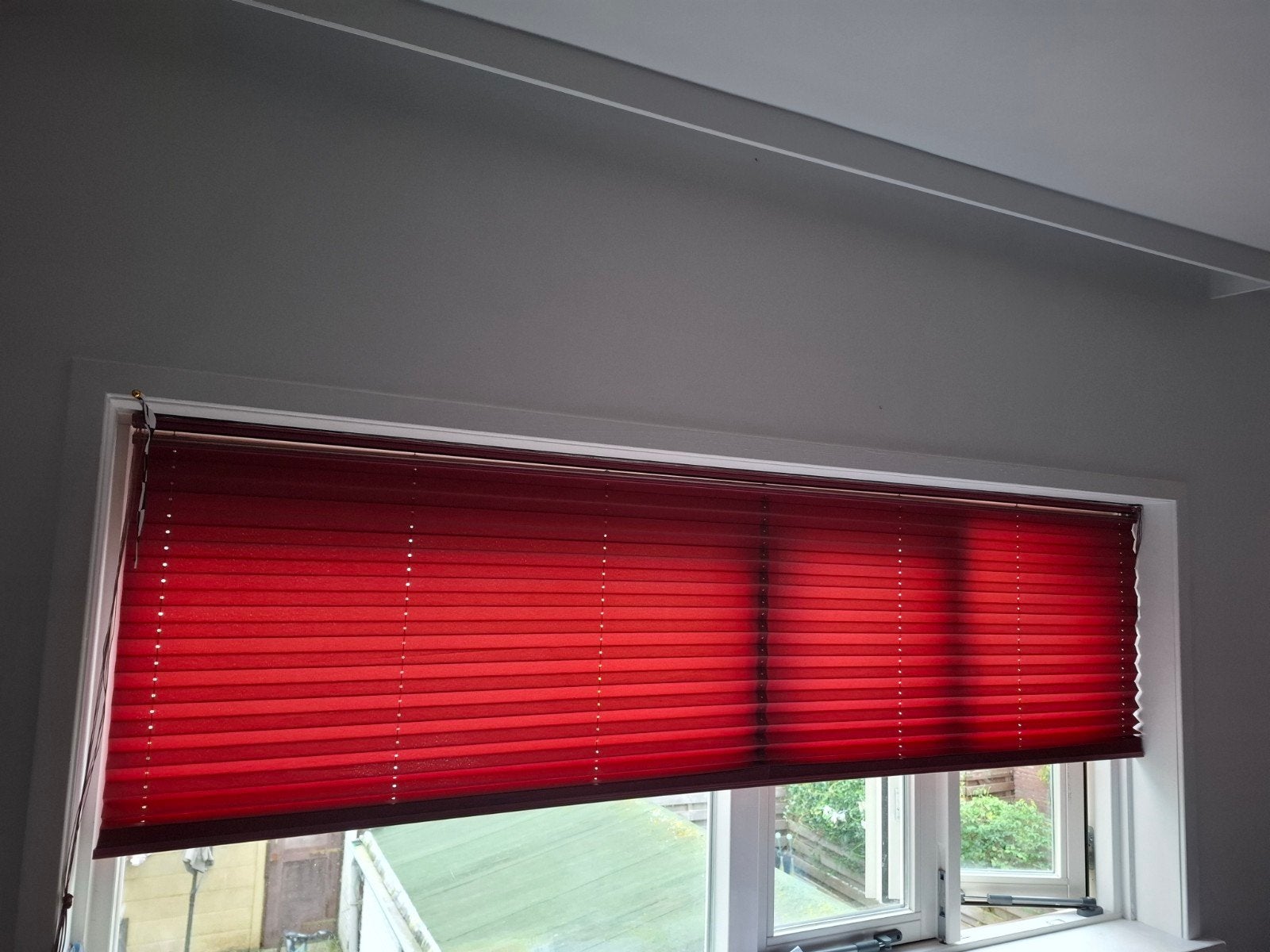 Luxaflex rood plissé rolgordijn, Ophalen of Verzenden