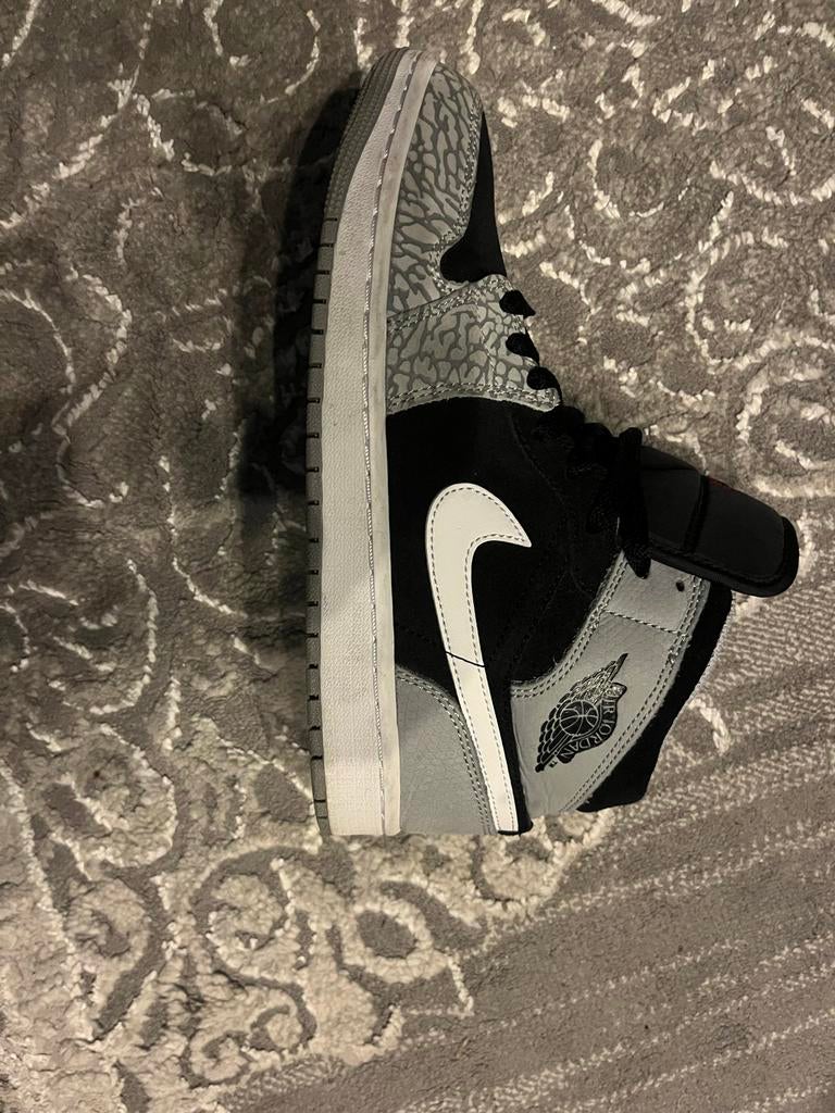 Nike Air Jordan 1 Mid Elephant Print - Maat 40.5, Ophalen of Verzenden, Zwart, Sneakers of Gympen