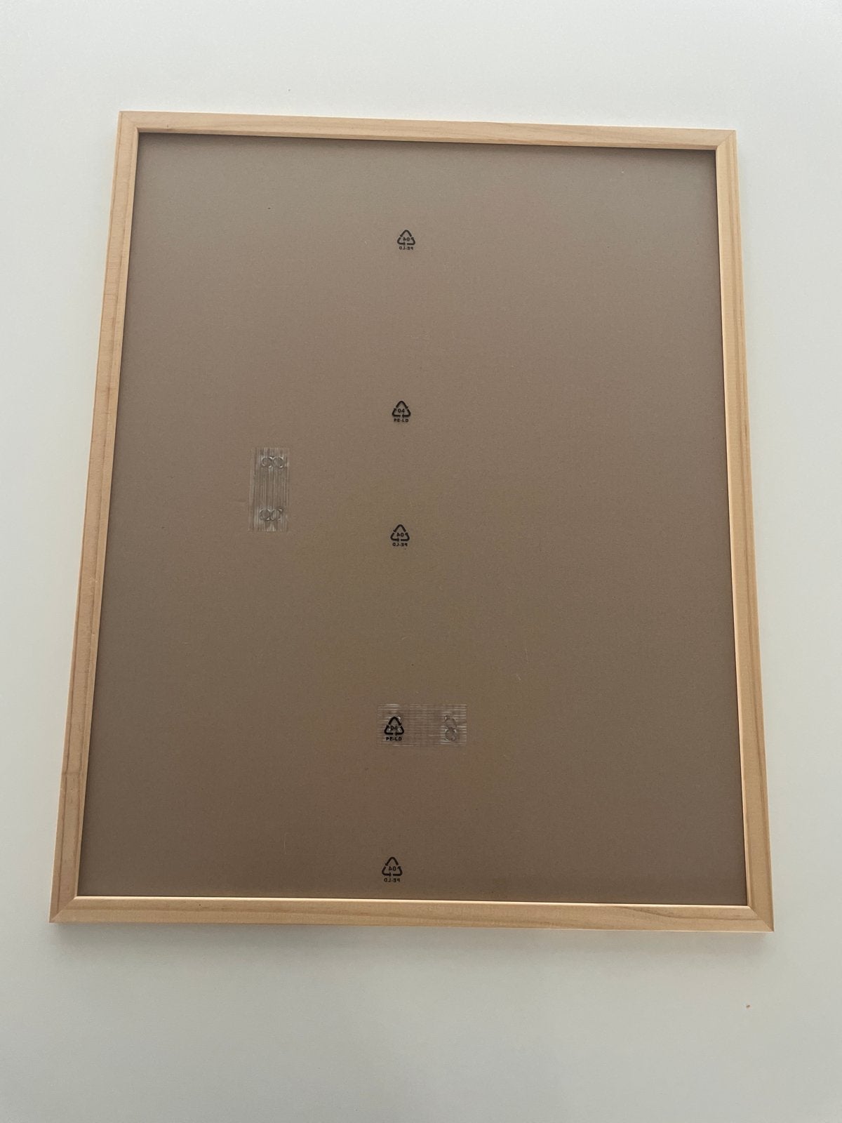 IKEA HÄCKHAGTORN Fotolijst nieuw  - ca 40x50 cm, Huis en Inrichting, Ophalen, Bruin, Nieuw, Fotolijst