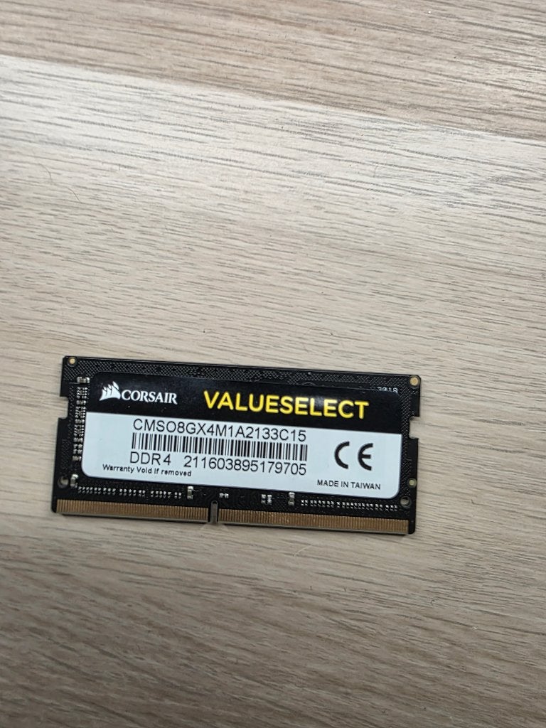 Corsair valueselect ddr4 8gb sodimm, Computers en Software, DDR4, 8 GB, Ophalen of Verzenden, Zo goed als nieuw