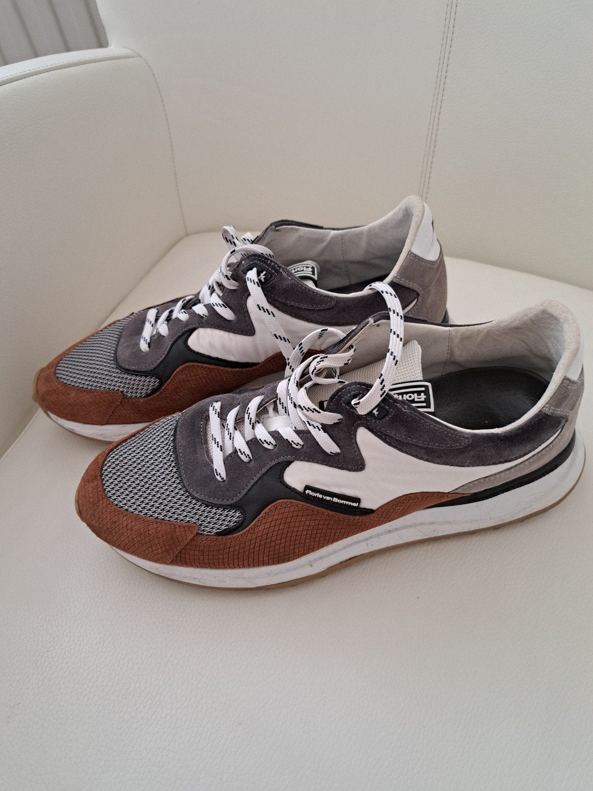 Floris van Bommel sneakers maat 46 (11) cognac/zwart/grijs, Kleding | Heren, Schoenen, Overige kleuren, Floris van Bommel, Ophalen of Verzenden