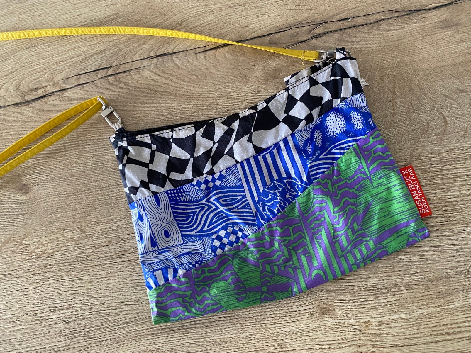 Susan Bijl Pouch M met strap, Ophalen of Verzenden, Gebruikt, Overige kleuren, Overige materialen